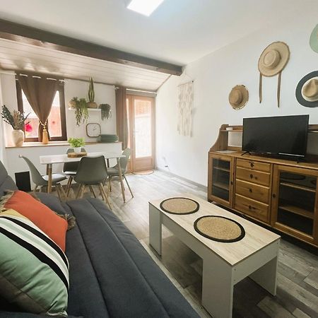 Au Pied Des Remparts 10 Rue Saint Jean Apartment Вилфранш-дьо-Конфлон Екстериор снимка